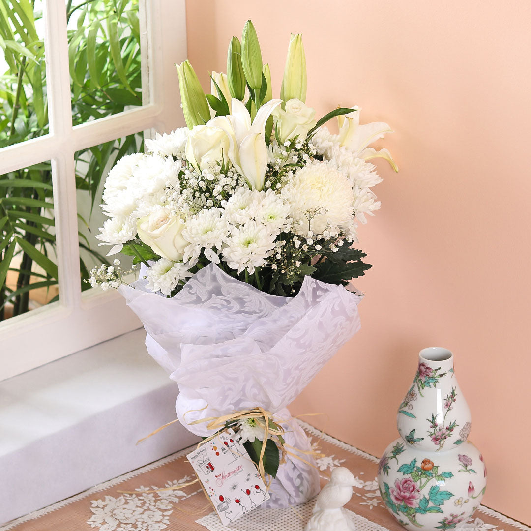 White Dreams Bouquet - TCS Sentiments Express
