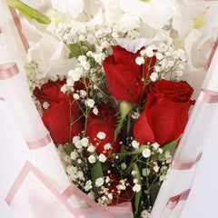 Lavish Bouquet - TCS SentimentsExpress