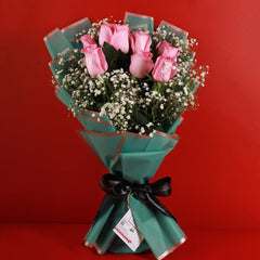 UROOSA Noir By J. With Pink Dream Bouquet - Pink Roses