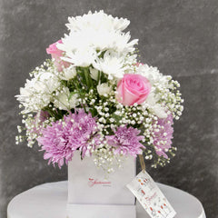Blooming Hatbox – Pink Roses & Chrysanthemums
