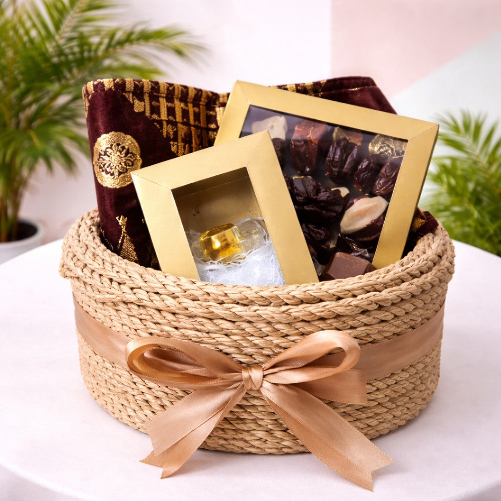 Golden Ramadan Hamper - TCS SentimentsExpress