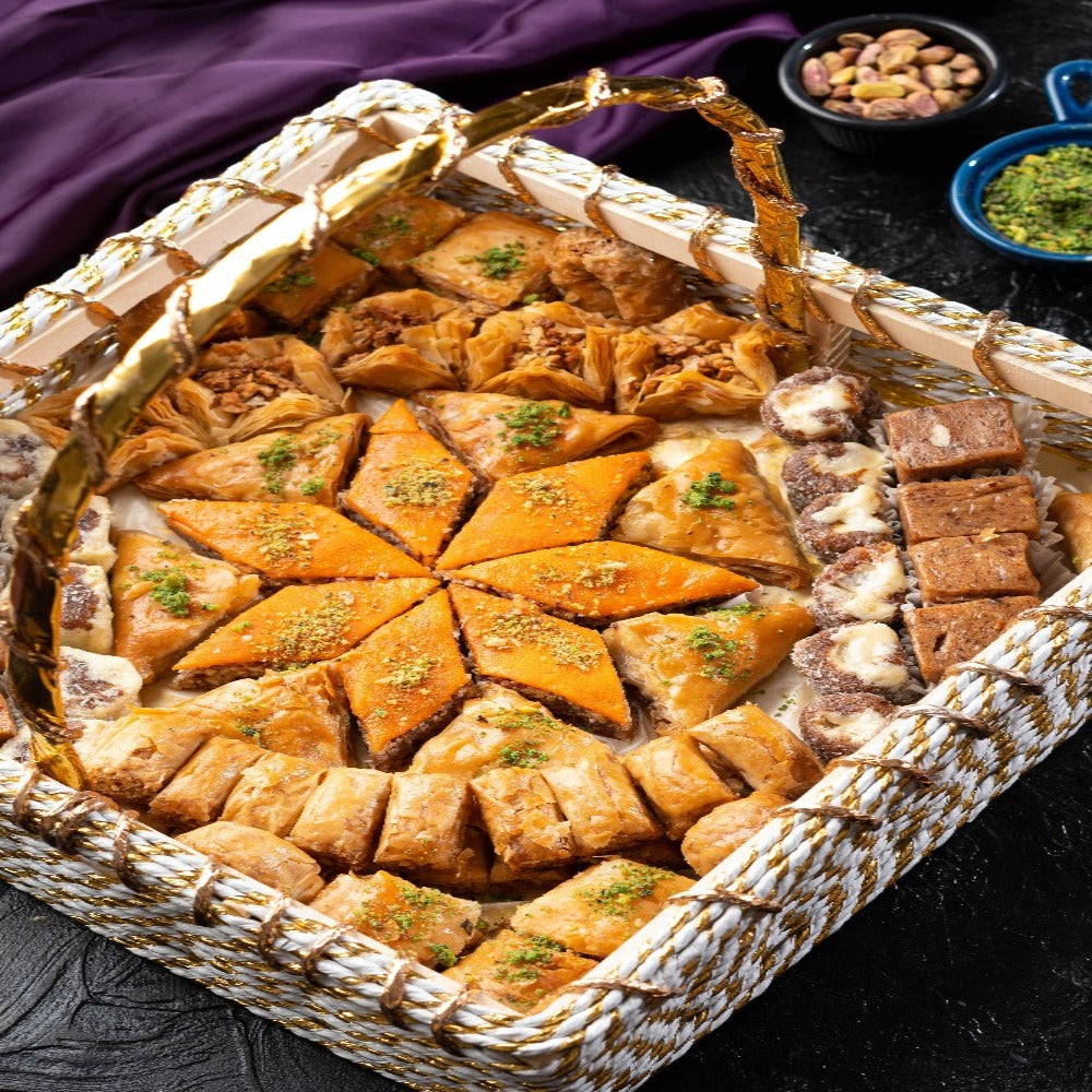 Arabian Mix 2 Kg Basket by Arabian Delights - TCS SentimentsExpress