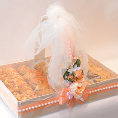 Premium Arabian Sweet (3 kg) in Elegant Basket - TCS SentimentsExpress