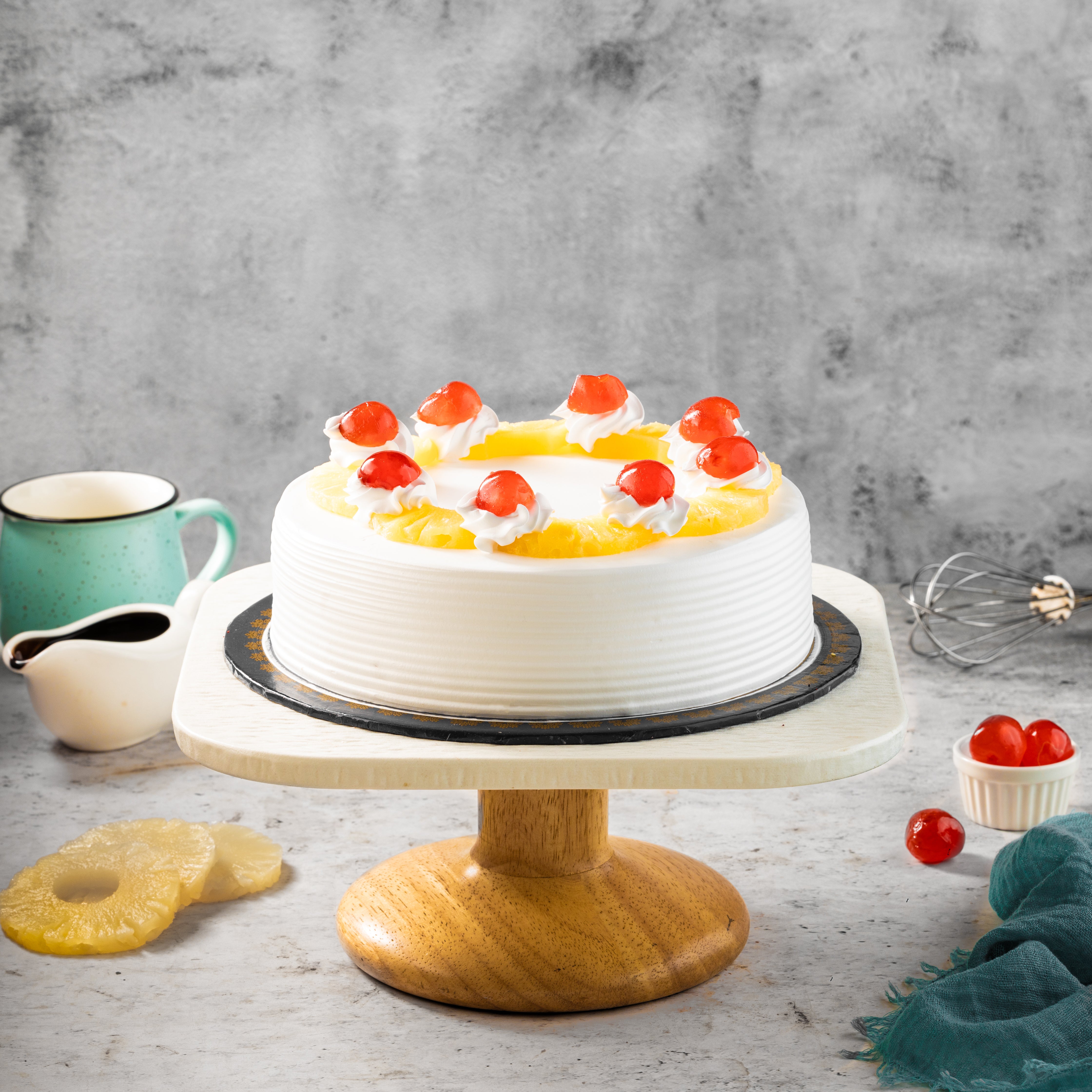 Pineapple Cake - TCS Sentiments Express