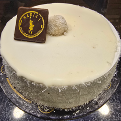 Raffeallo Vanilla Cake