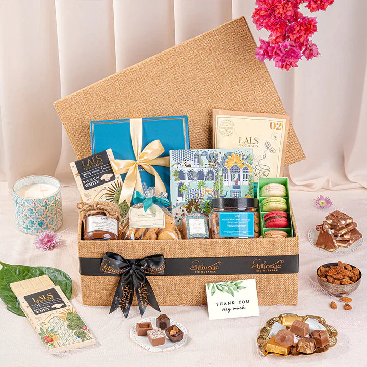 Grand Gesture Hamper by Lals - TCS SentimentsExpress