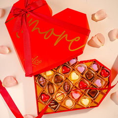 Heart of Gold Box of 28