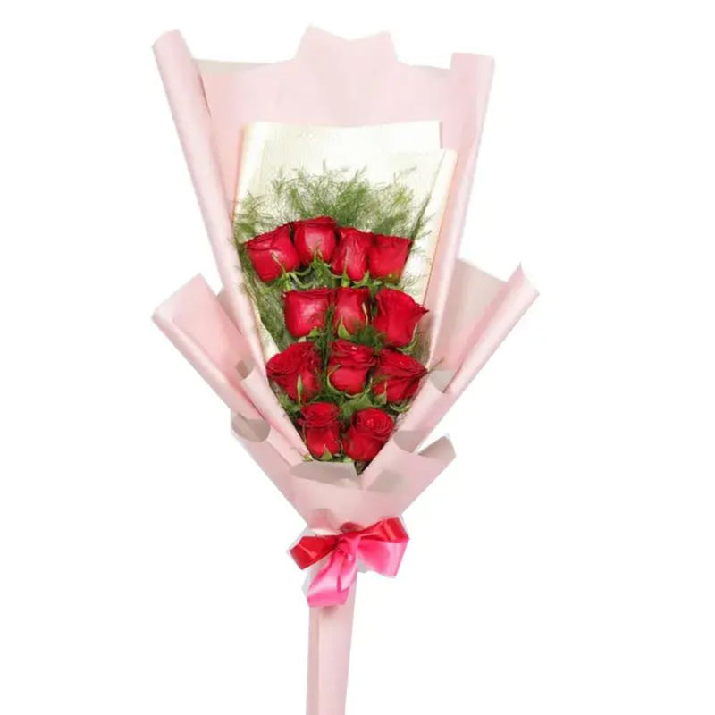 12 red roses for special ocassions