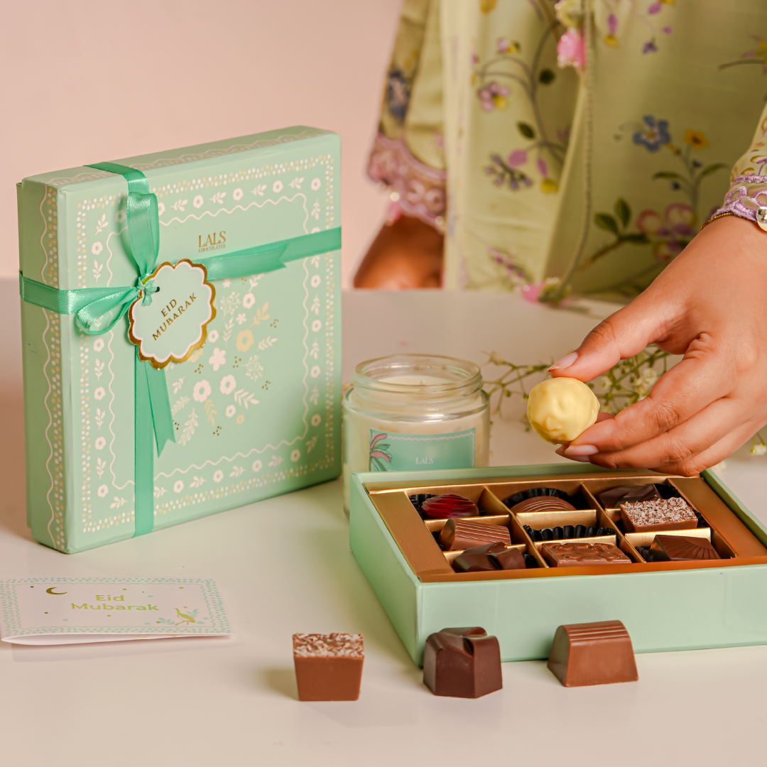 Mint Mosaic Box of 9 Pcs