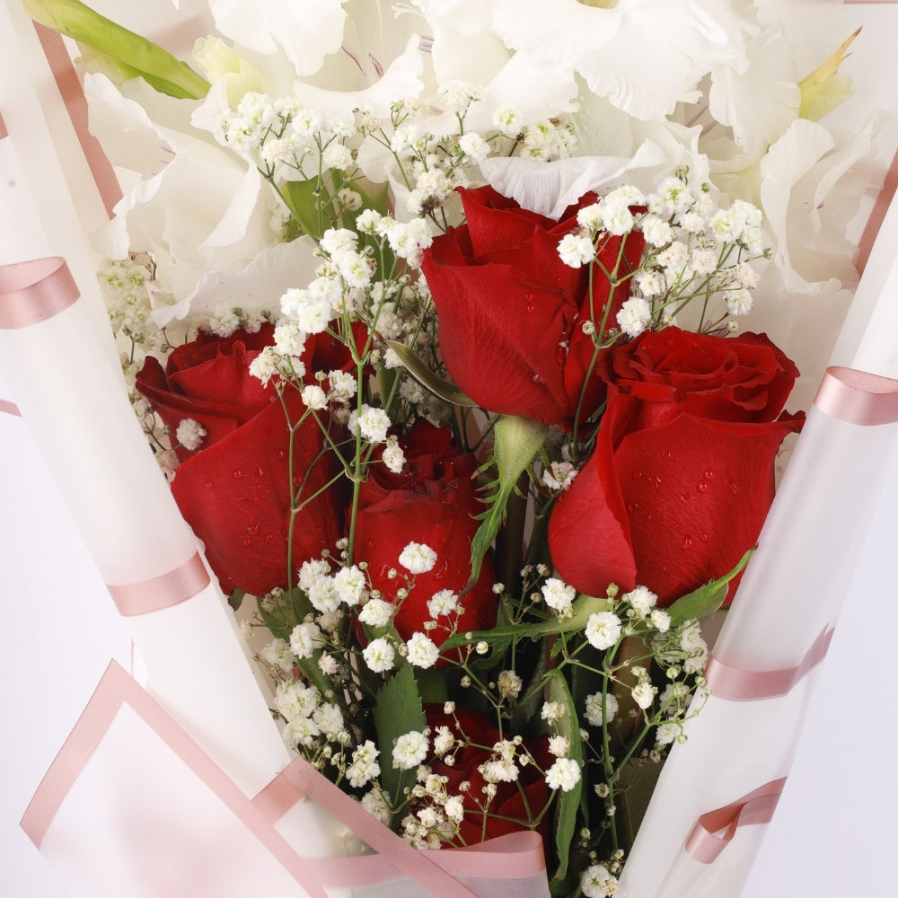 Lavish Bouquet - TCS SentimentsExpress