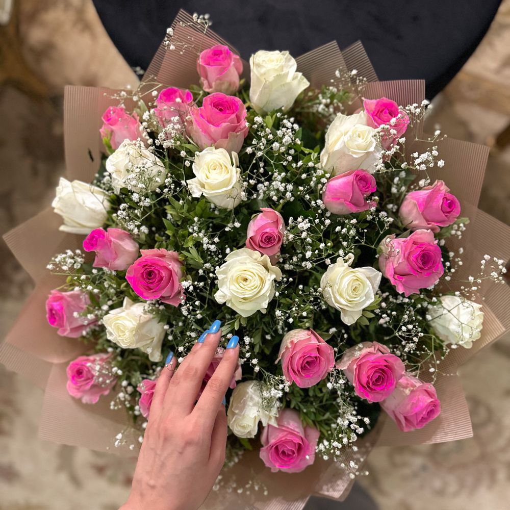 Imported Rose Bouquet - TCS SentimentsExpress