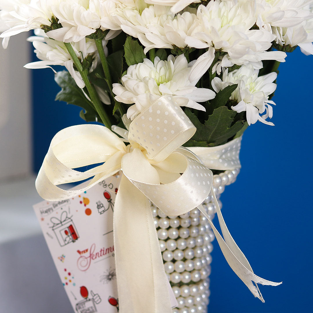 Pearl bouquet - TCS Sentiments Express