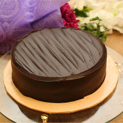 Chocolate Fudge Cake 2lbs & Simply Bright Bouquet