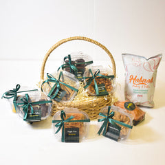 Signature Snack & Dessert Hamper