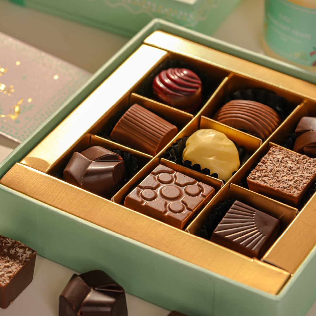 Mint Mosaic Box of 9 Pcs