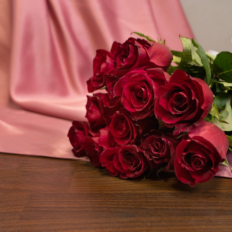 Pearl Rose Bouquet - Imported Roses