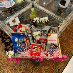 Holiday Premium Snack Basket