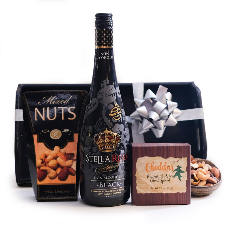 Non-Alcoholic Cider, Cheese and Nuts set